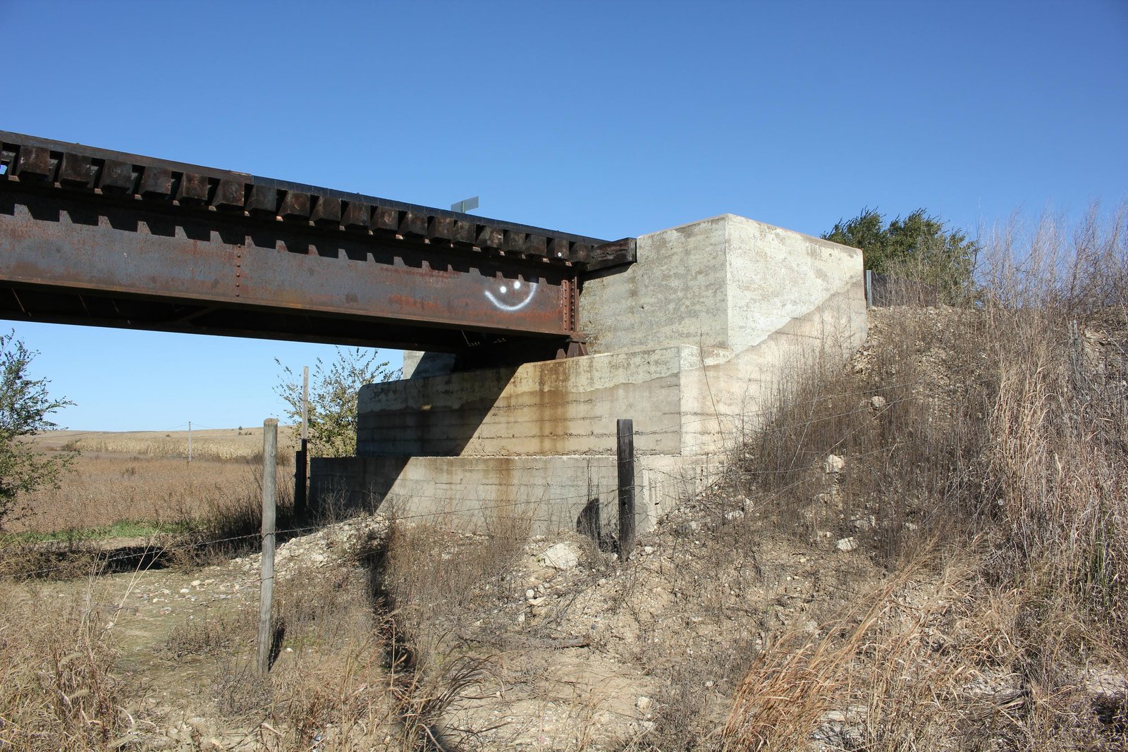 North abutment
